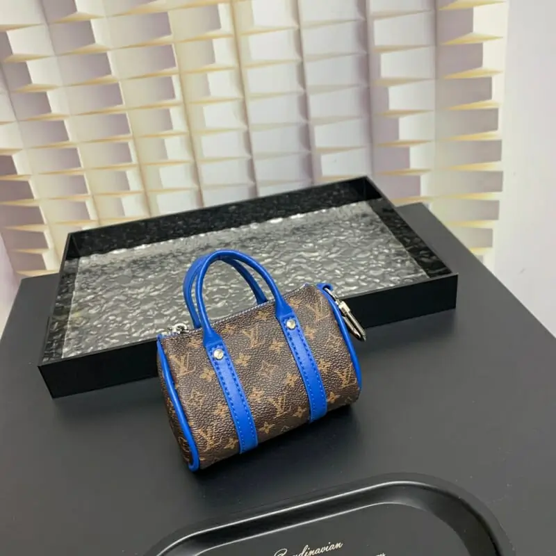 louis vuitton lv boucle de sac s_1253b401